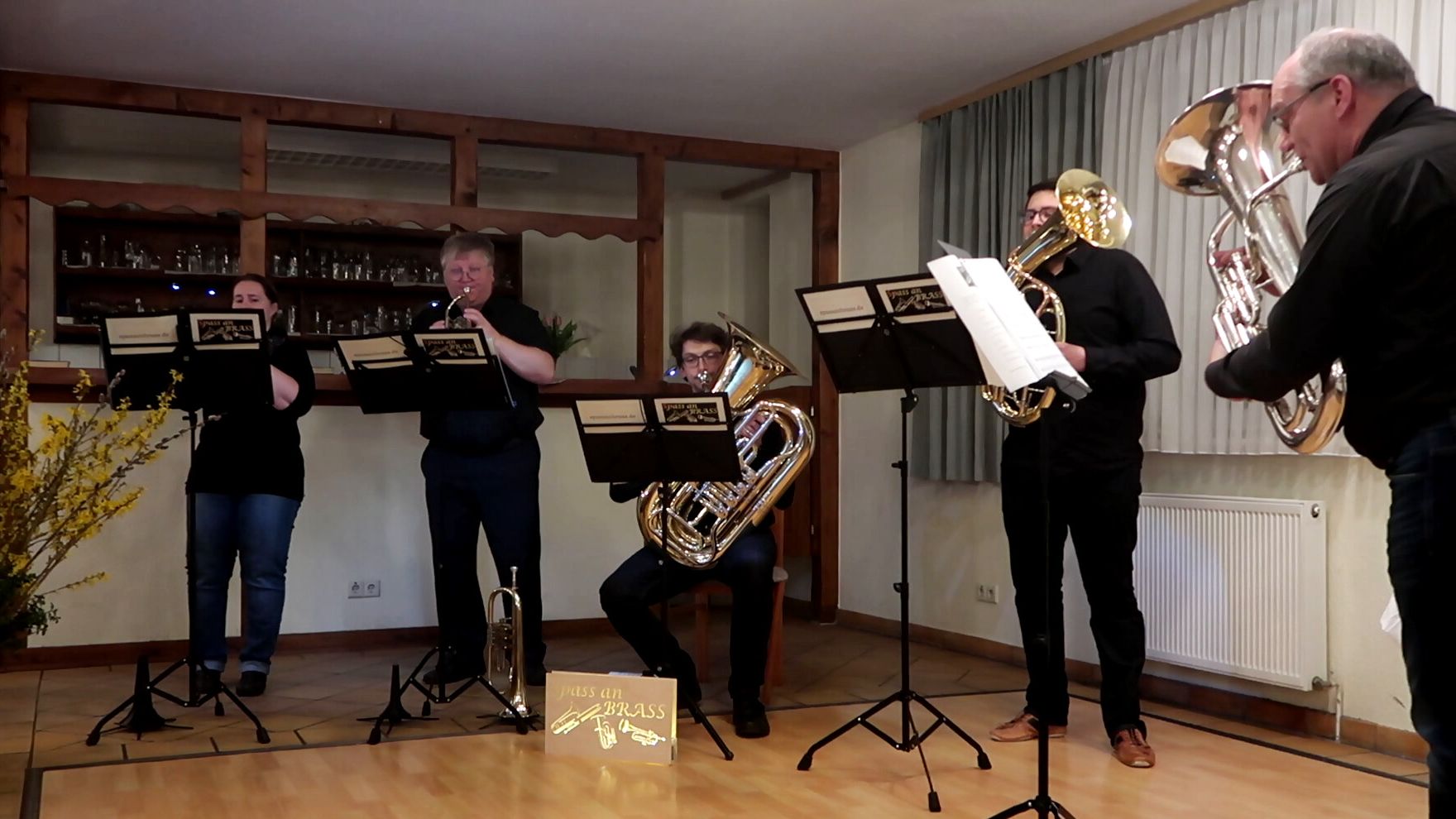 Foto: Das Bläserensemble Spass an Brass spielte am 14. Februar 2020 in Gielow beim Empfang des Bürgermeisters für die Ehrenamtlichen der Gemeinde.